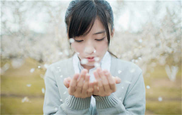 新干怀孕后验血多久可以知道男女(怀孕后多久可以验血检查出来)